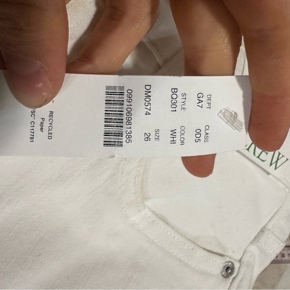 J crew 9” Demi boot crop jeans white - Picture 5 of 6